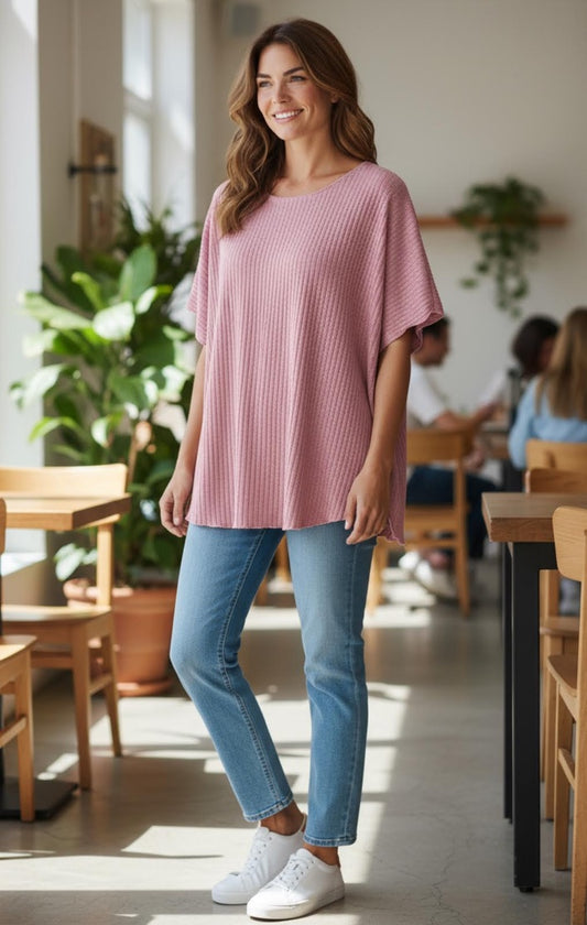 BLUSA ( UNITALLA ) LE QUEDA DE UN   ( MEDIANO  A  XL)